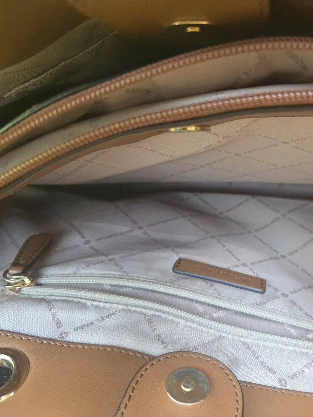 Michael Kors large white